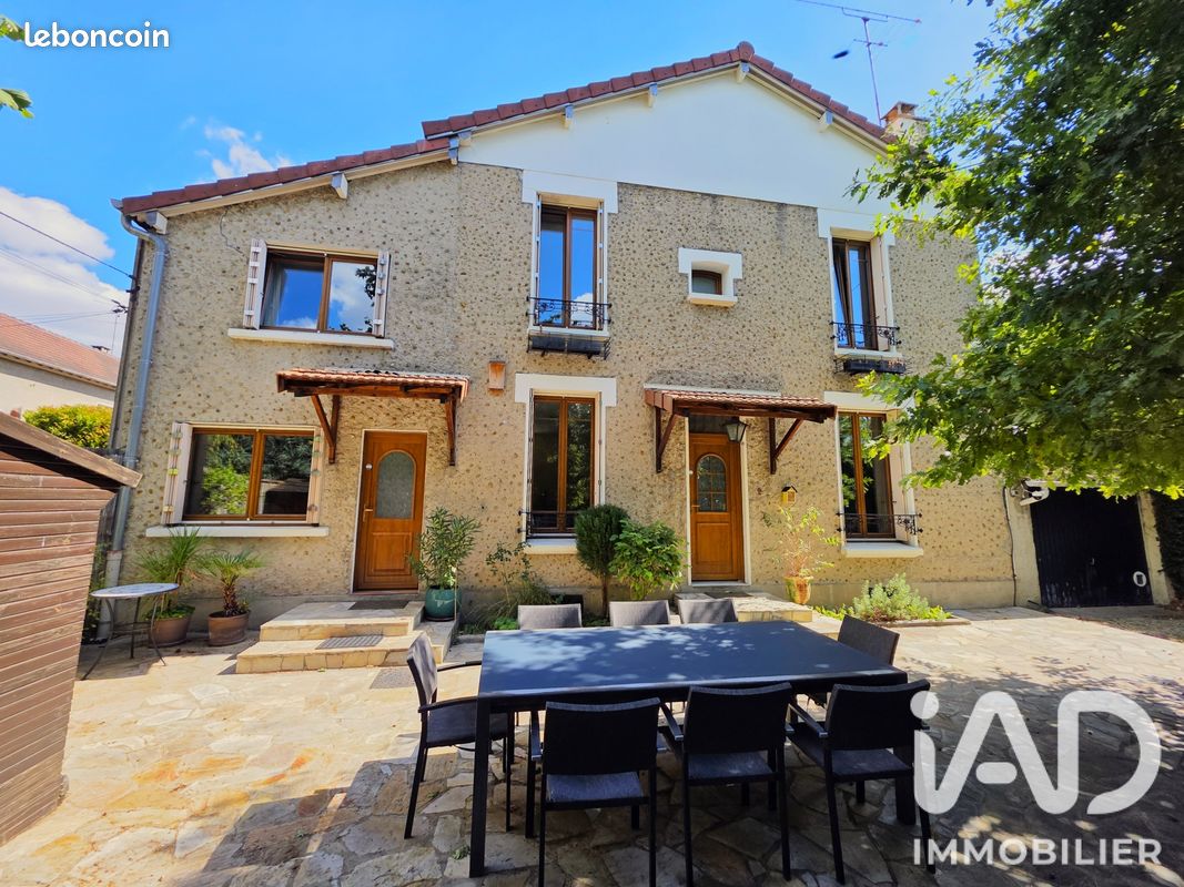 Maison 6 pièces 130 m² · à Saint-Germain-lès-Arpajon · 130 m² · 349 000 €
