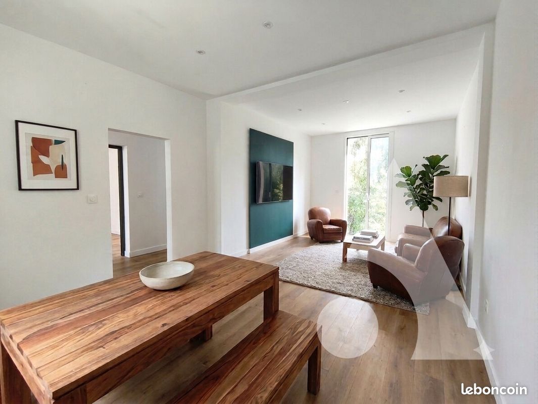 Maison 3 pièces 83 m² · à Pierrefonds · 83 m² · 260 000 €