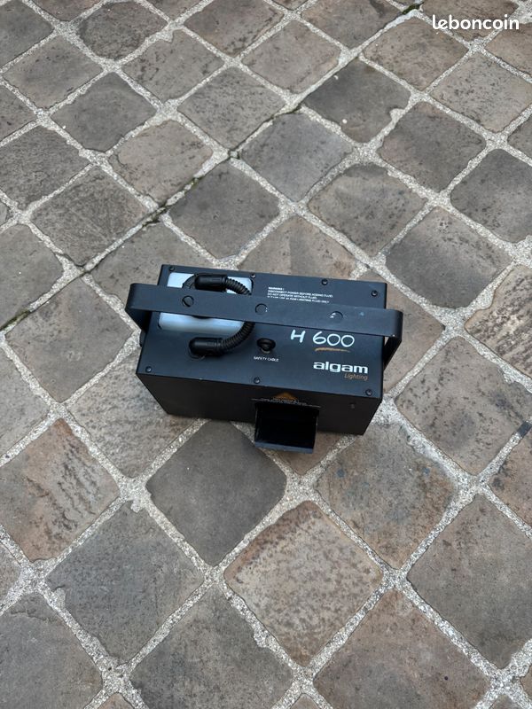 Accessoire Musique Électronique et DJ Algam Lighting Machine à