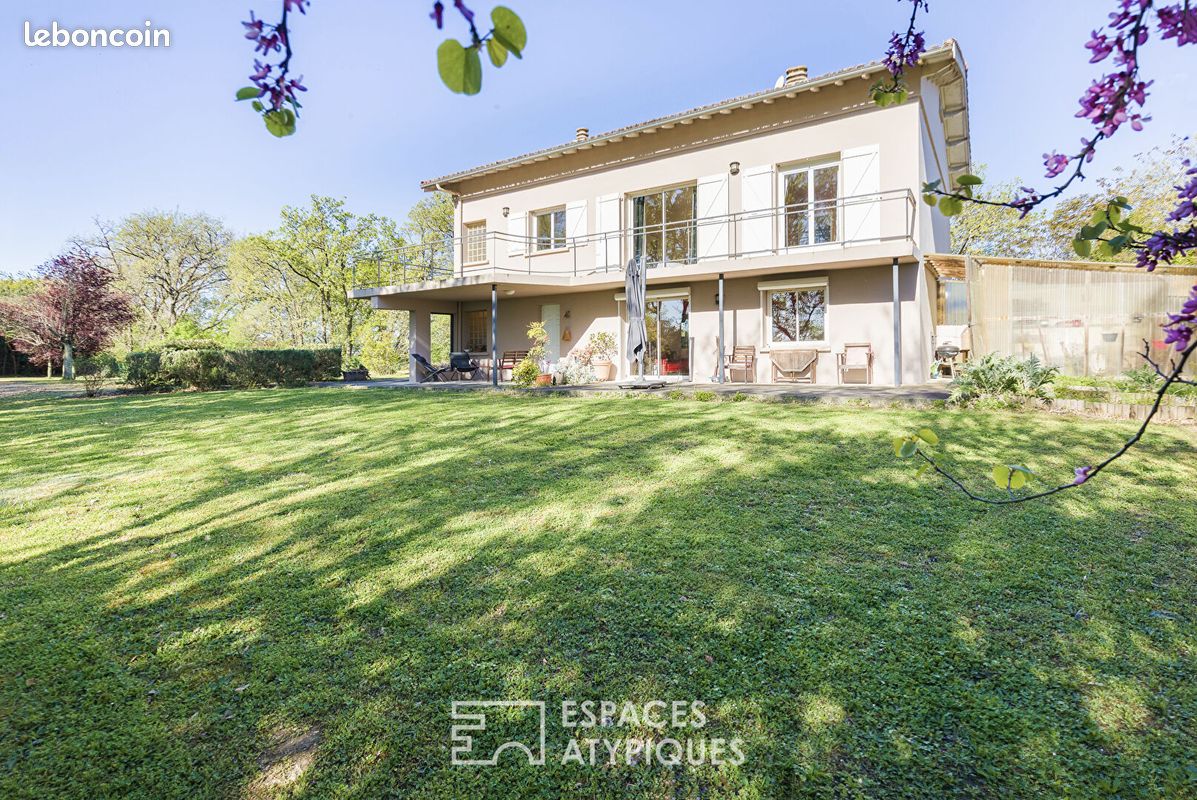 Maison 6 pièces 245 m² · à Saubens · 245 m² · 695 000 €
