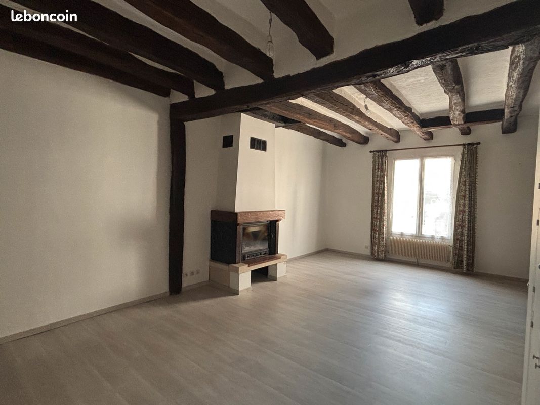 Parking 3 pièces 83 m² · à Tours · 83 m² · 229 000 €