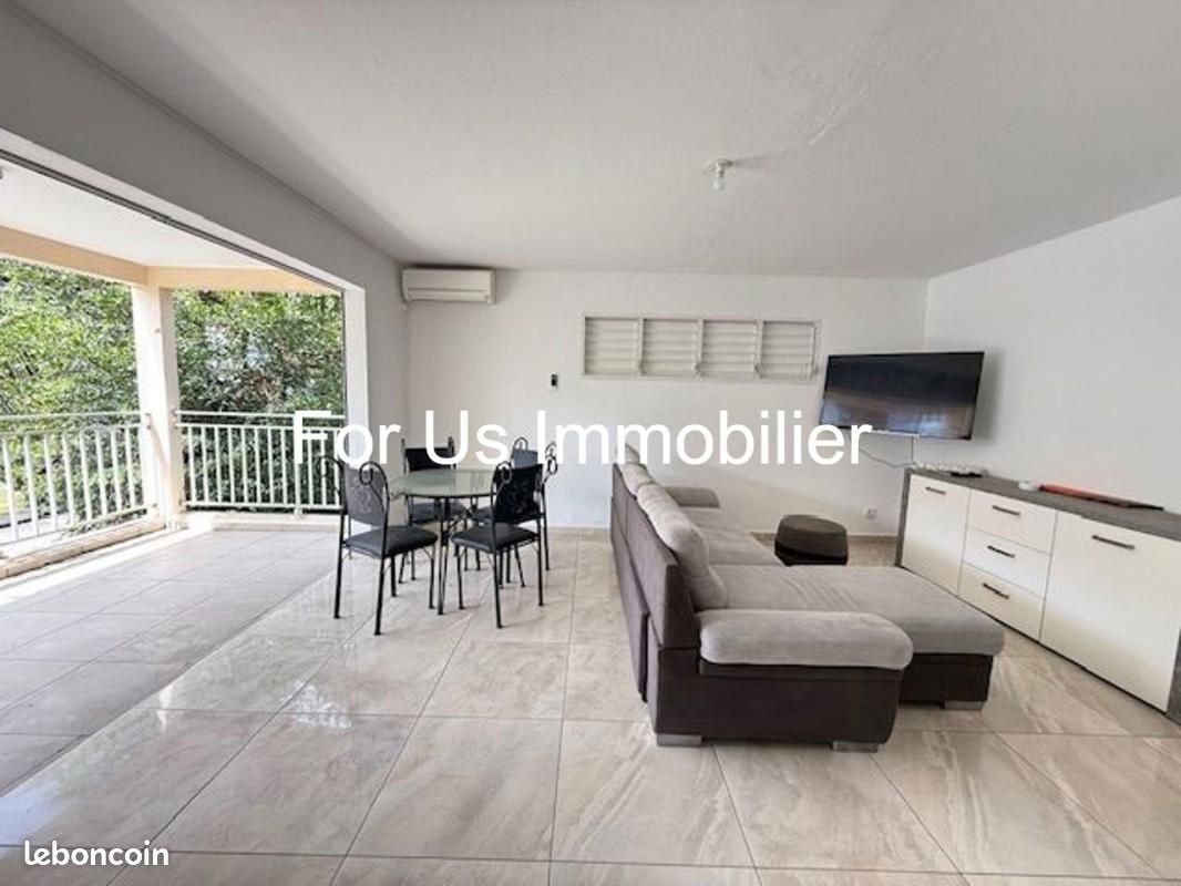 Appartement 3 pièces 58 m² · à Sainte-Rose · 58 m² · 90 000 €