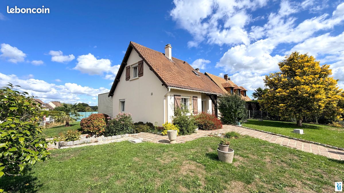 Maison 5 pièces 106 m² · à Le Mesnil-Esnard · 106 m² · 345 000 €