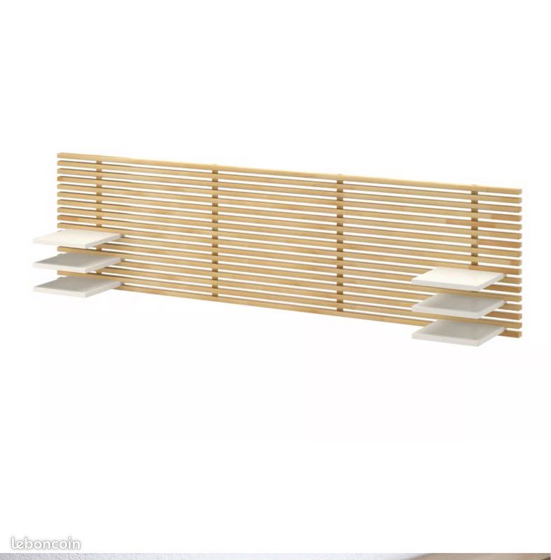 Tête de lit à lattes en bois avec tablettes coulissantes – 240 cm (image 1)