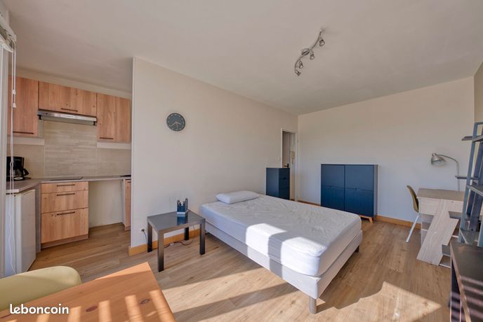 Studio 1 pièce 21 m² — 4