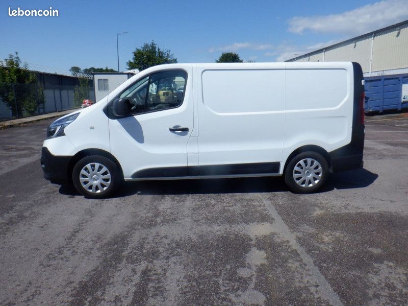 Renault TRAFIC III FG L1H1 1000 2.0 DCI 120CH GRAND CONFORT E6 (image 5)