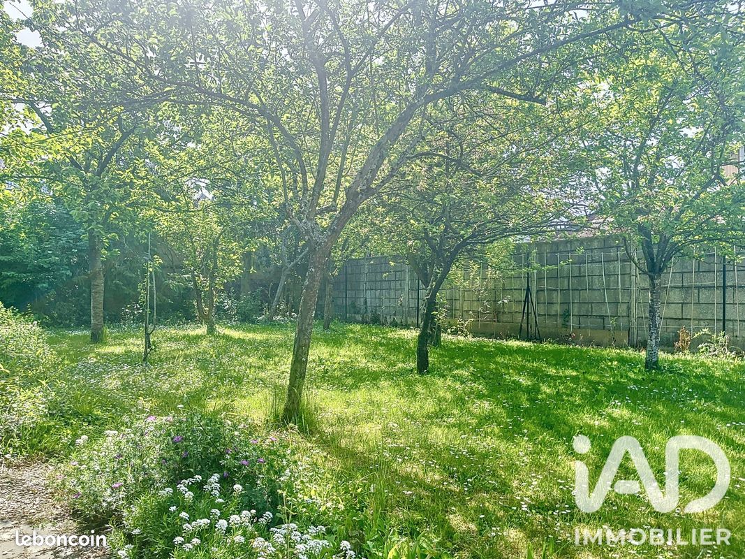 Terrain 316 m² · à Amiens · 316 m² · 130 000 €