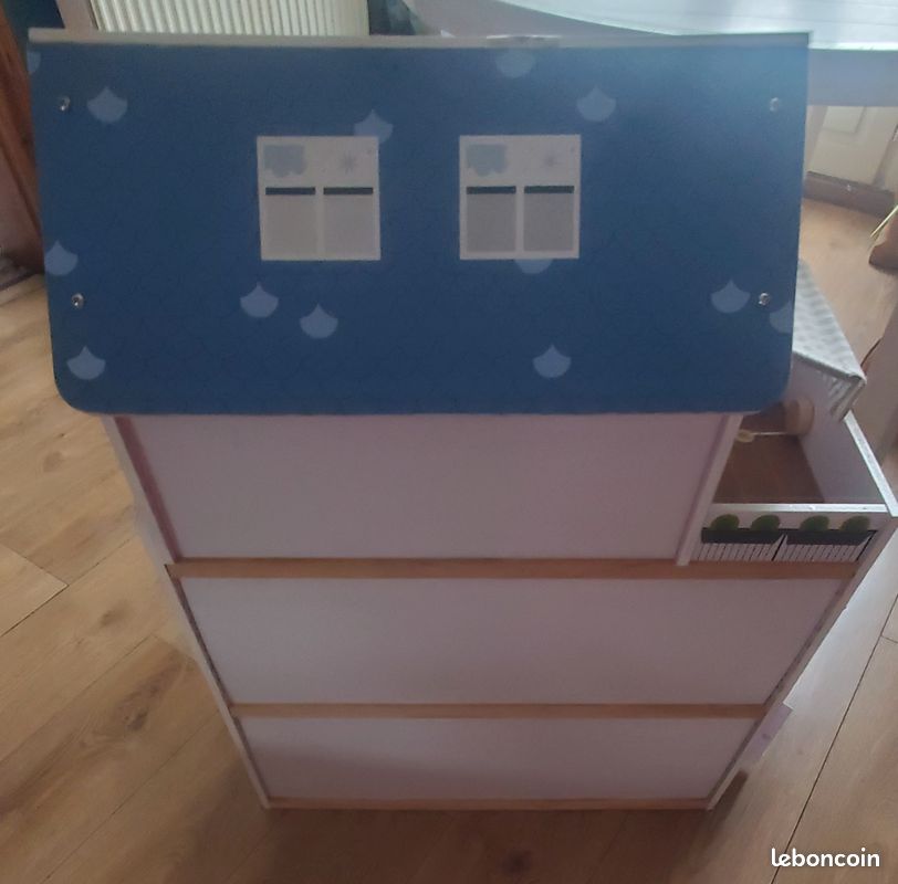 Grande maison de poupée en bois (image 4)