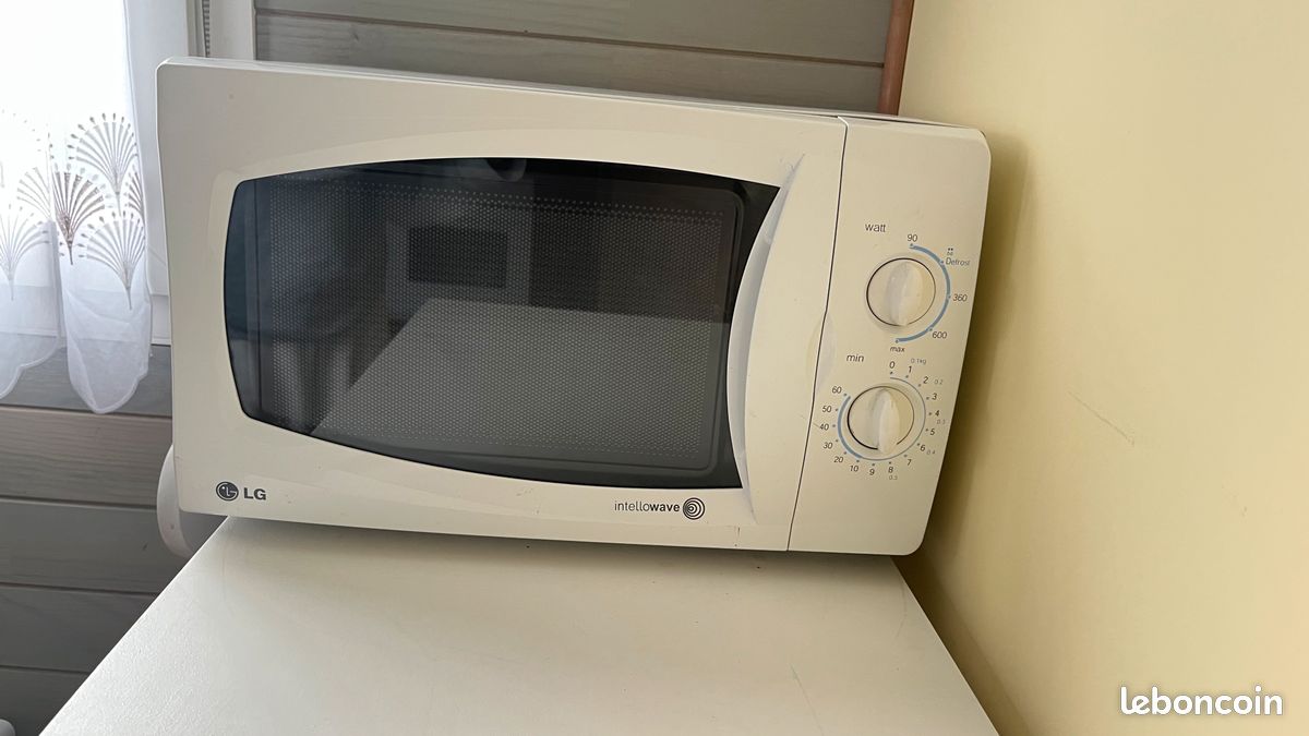 Micro-ondes LG – 35 (image 1)