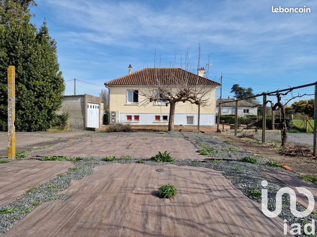 Maison 3 pièces 70 m² - Loretz-d'Argenton 79290 (image principale 9)