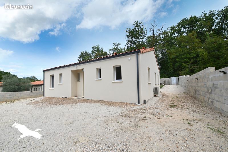 Maison 4 pièces 93 m² · à Puymoyen · 93 m² · 219 341 €
