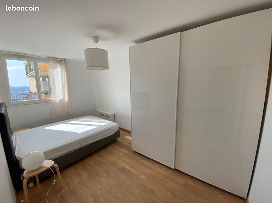 Appartement 3 pièces 73 m² · à Saint-Denis · 73 m² · 1 300 €/mois