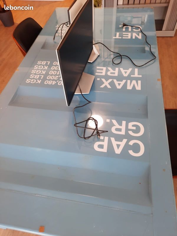 Grandes tables design uniques – en portes de conteneur/container maritime + plateau en verre (image 5)