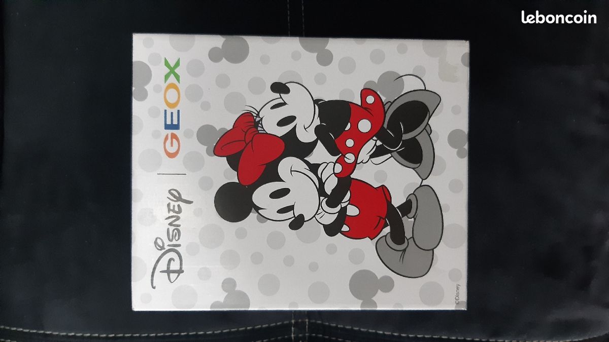 Chaussures geox mickey taille 21 (image 2)