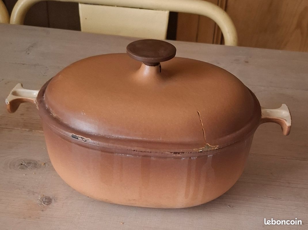 LE CREUSET COCOTTE fonte emaillee n° 29 Enzo Mari (45) EUR 70,00