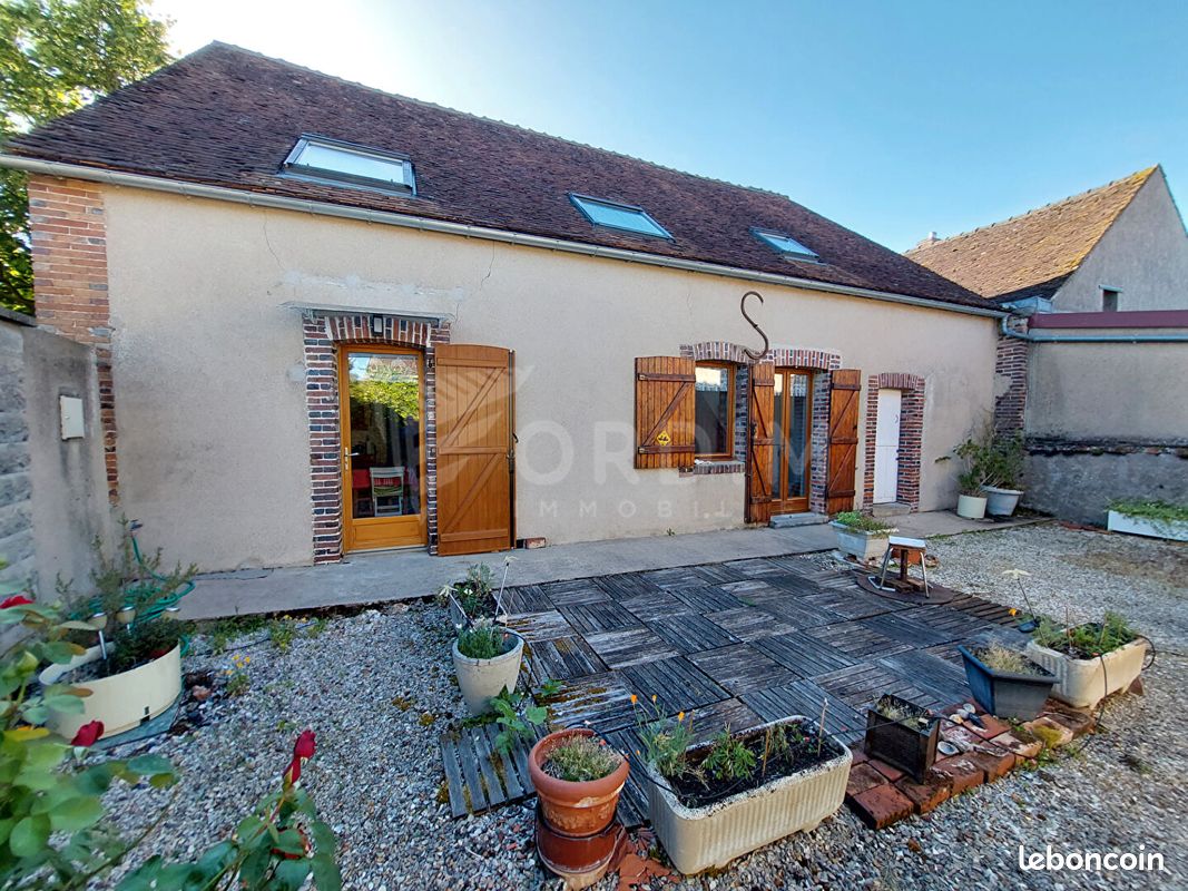 Maison 5 pièces 122 m² · à Villeneuve-sur-Yonne · 122 m² · 118 800 €