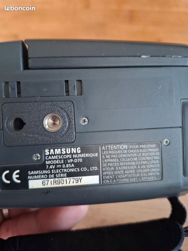 Camescope numerique samsung VP-D70 mini dv (image 11)