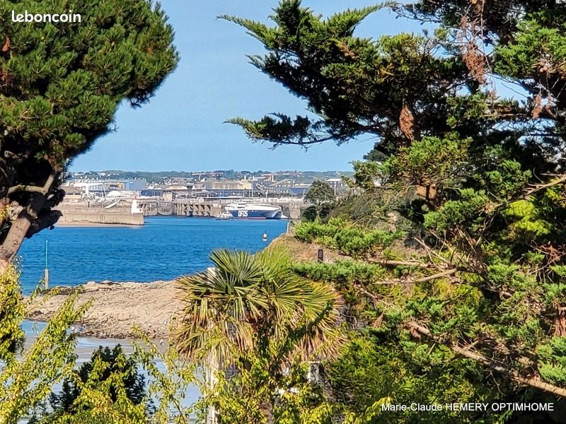 Maison 12 pièces 296 m² · à Dinard · 296 m² · 2 610 000 €