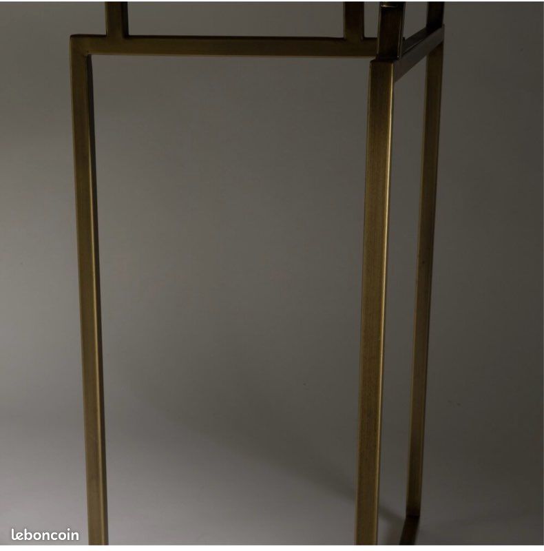 Table à manger bois et pieds dorés (image 3)