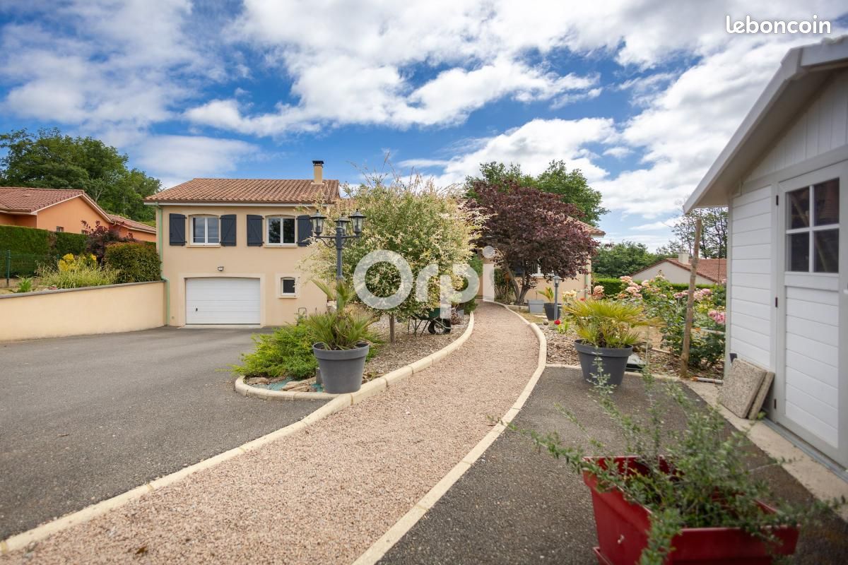 Maison 5 pièces 141 m² · à Saint-Priest-sous-Aixe · 141 m² · 276 500 €