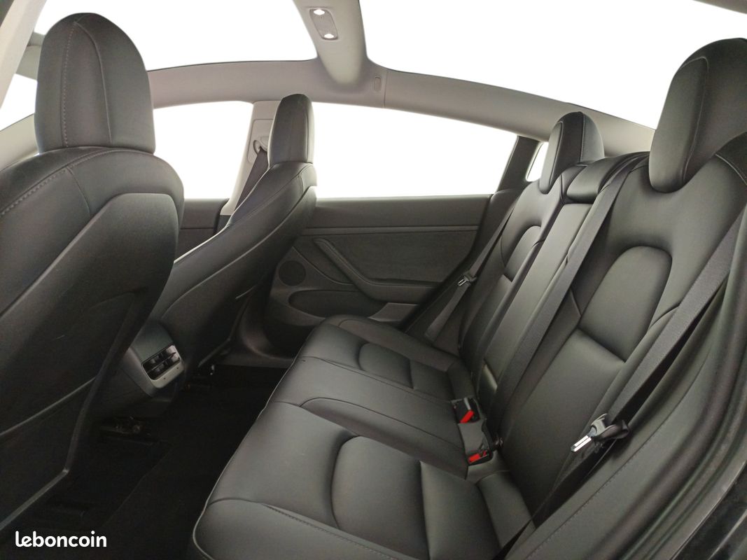 Tesla Model 3 2021 RWD - Véhicule d'occasion certifié (image 5)