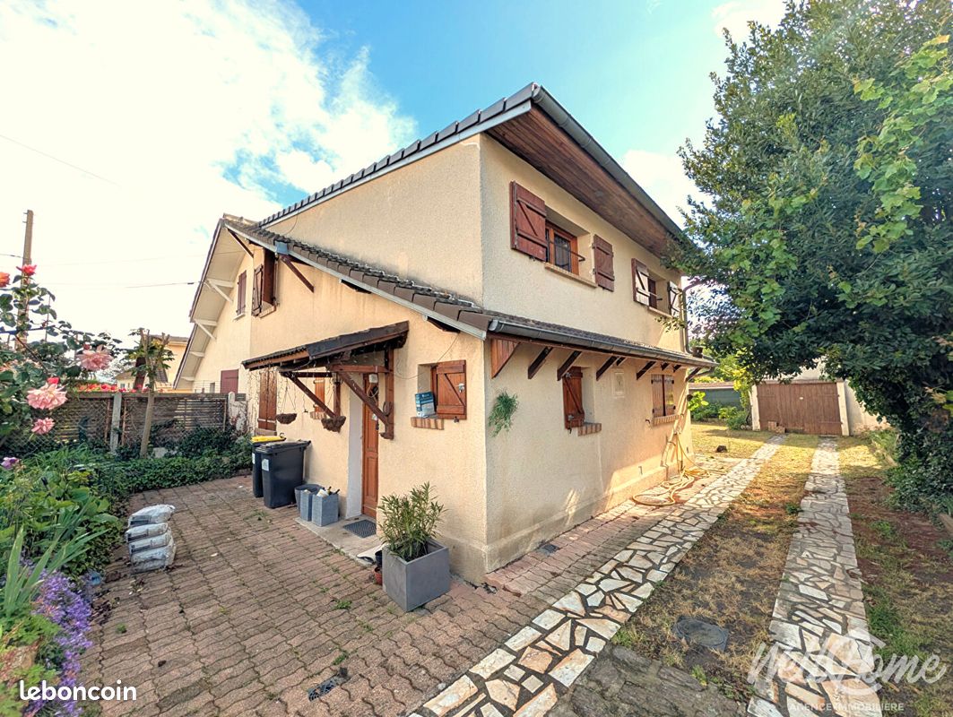 Maison 6 pièces 104 m² · à Saint-Ouen-l'Aumône · 104 m² · 327 000 €