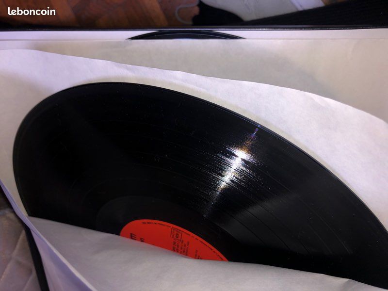 Collection coffret vinyl Yves montand (image 2)