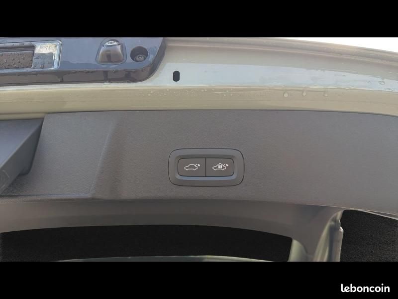 Volvo XC40 B4 197ch Ultimate DCT 7 (image 8)
