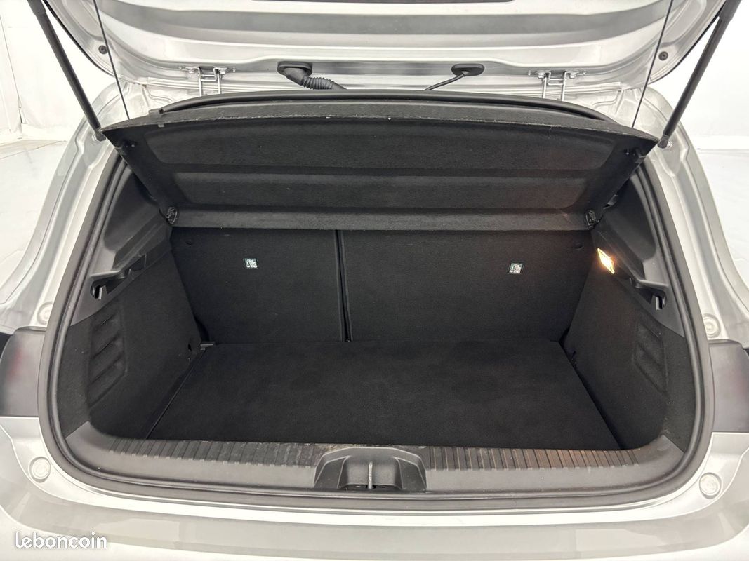 RENAULT Clio TCe 90 Equilibre (image 13)