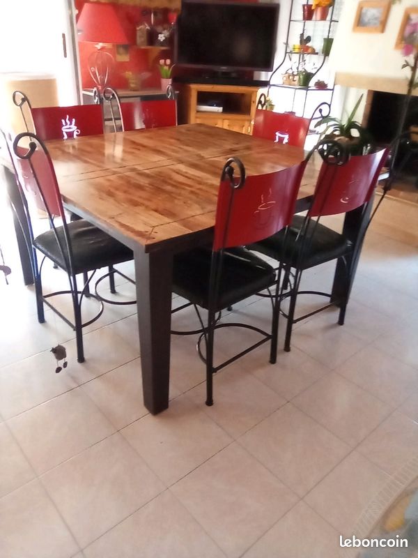 Vends 6 chaises fer forgé idéal salle à manger ou terrasse (image 1)