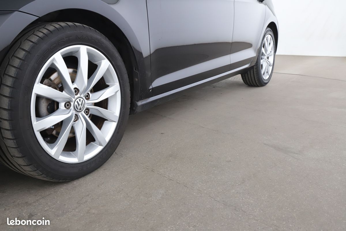 Volkswagen Golf VII 1.4 TSI BlueMotion DSG7 5P 125 ch (image 27)