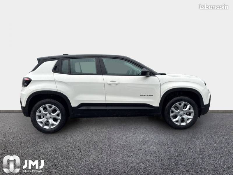 JEEP Avenger 1.2 Turbo T3 100 ch e-Hybrid BVR6 Summit (image 4)