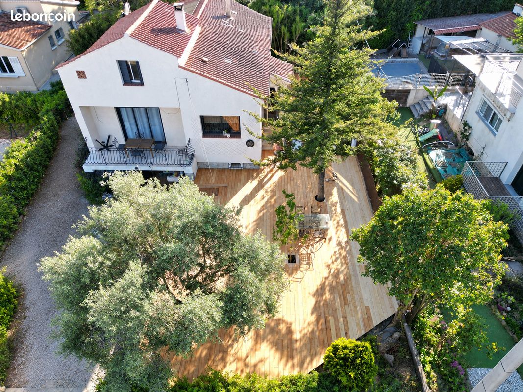 Maison 6 pièces 146 m² · à La Garde · 146 m² · 669 500 €