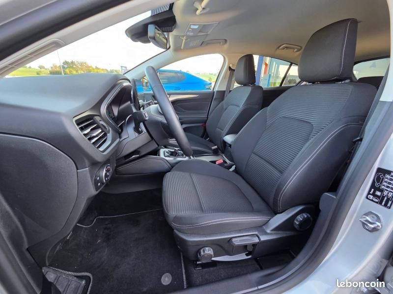 Ford Focus 1.0 EcoBoost mHEV 125ch Titanium X Business (image 10)