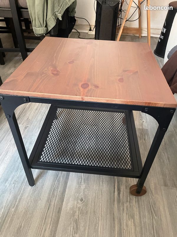 Table d’appoint style industriel (image 4)