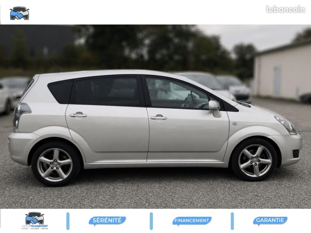 TOYOTA COROLLA VERSO 7 PLACES 177 D-4D Clean CHAINE DE DISTRIBUTION (image 7)
