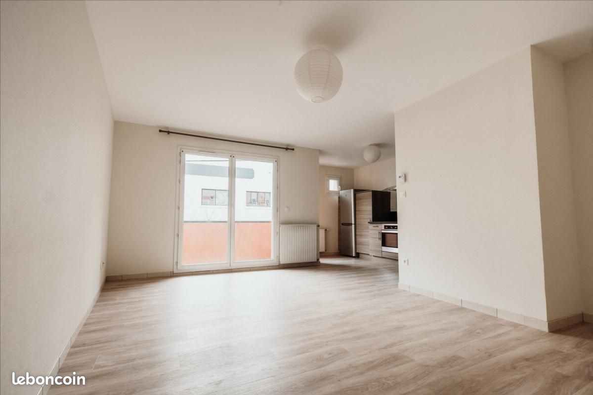 Appartement 3 pièces 60 m² · à Clermont-Ferrand · 60 m² · 725 €/mois