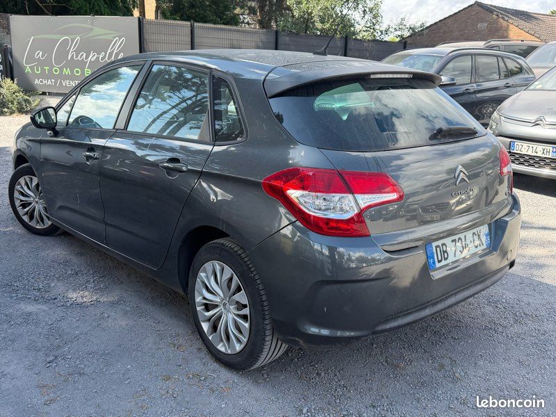 Citroën c4 1.4i 95 ch pack Clim (image 3)