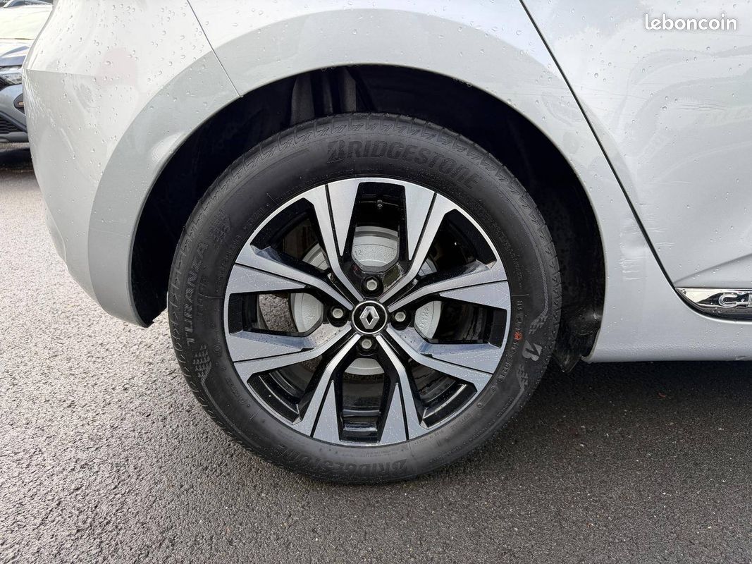 RENAULT Clio E-Tech 140 - 21N Limited (image 17)