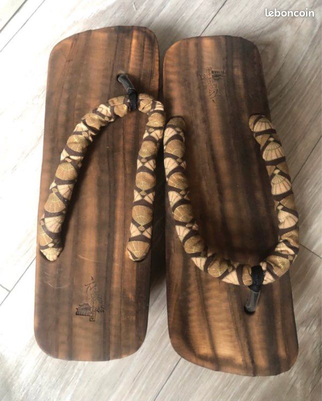 Traditionnelle Japonaise Chaussure Japonaise Bois Photo De Stock