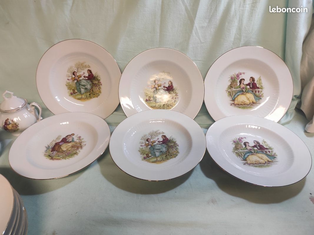 Lot De 11 Assiettes Creuses Mitterteich Vintage – Bavière – Décor Pois Blancs
