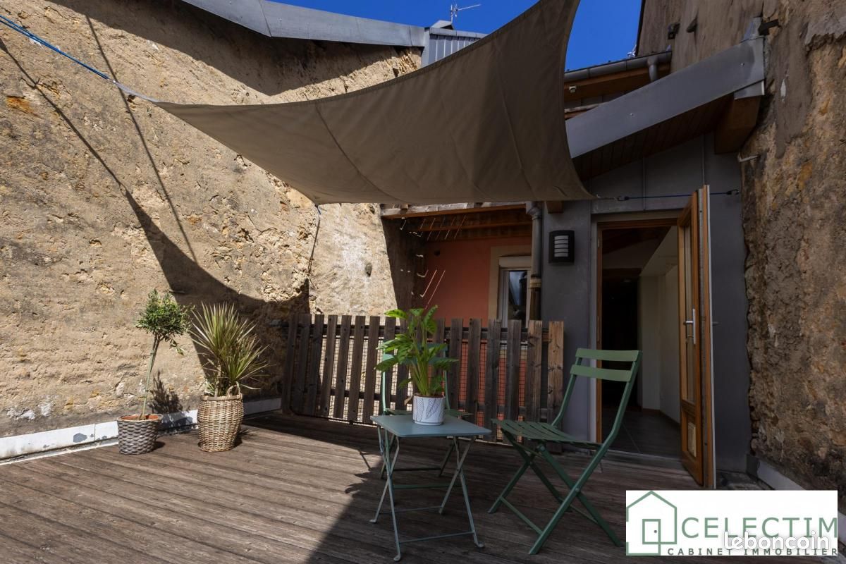 Appartement 2 pièces 55 m² · à Pontarlier · 55 m² · 158 500 €
