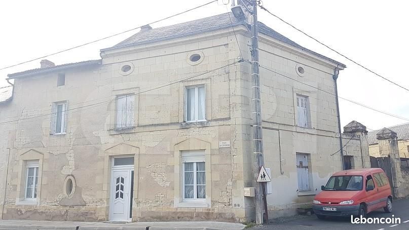 Maison 6 pièces 122 m² - Saint-Léger-de-Montbrillais 86120 (image principale 0)