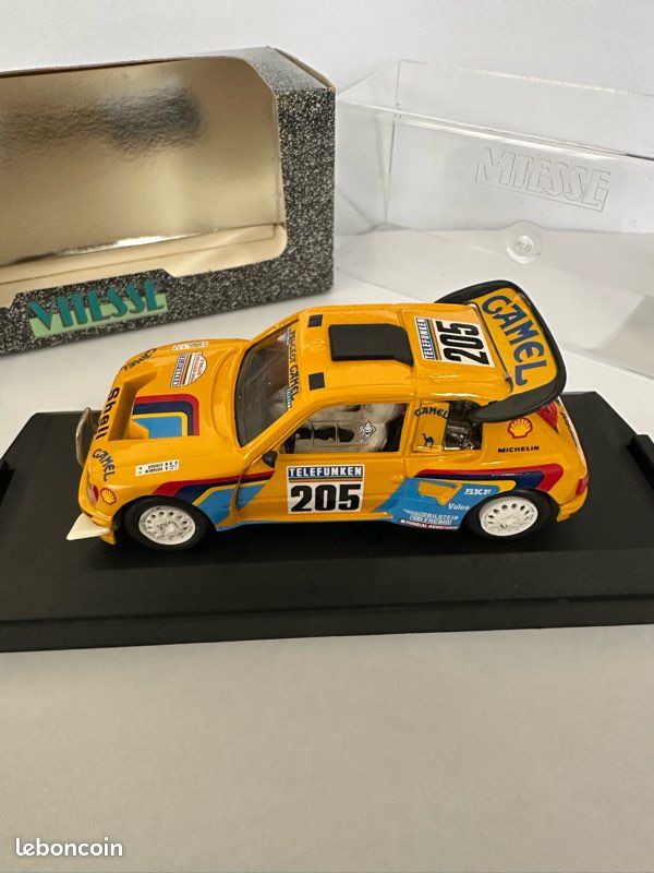 Maquette Heller Peugeot 205 Rallye Paris-Dakar - Échelle 1/43 (occasion)