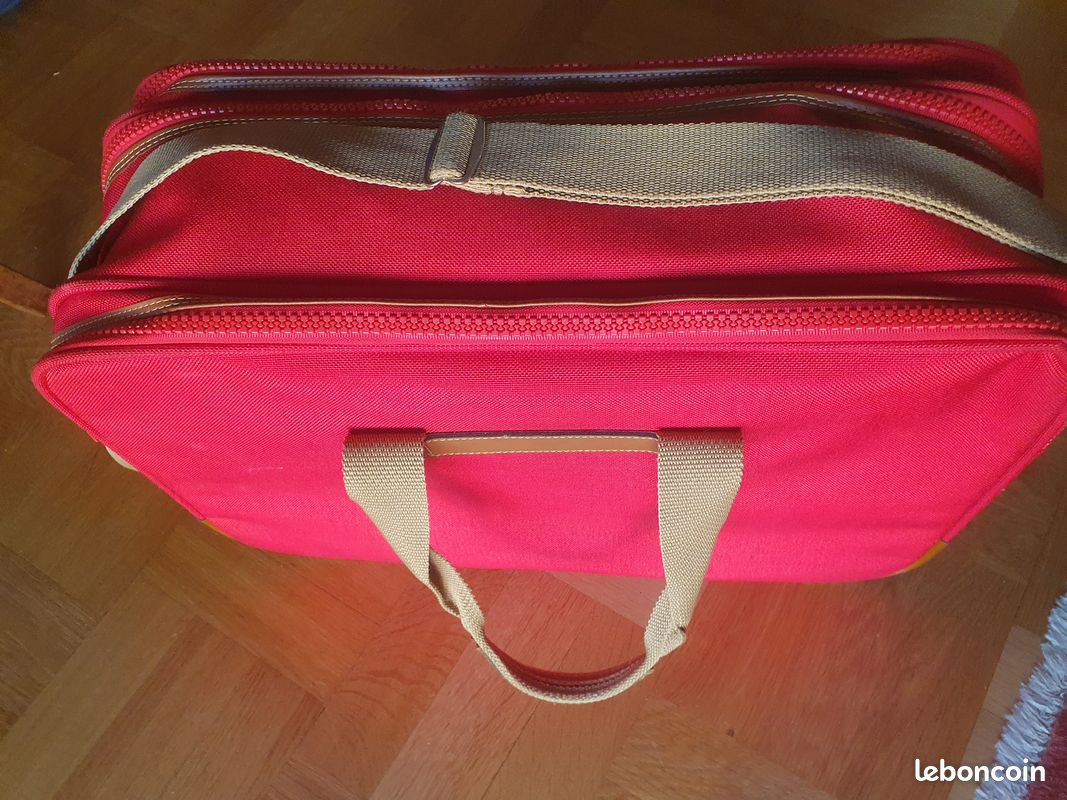 VALISE de VOYAGE rouge LANCEL (image 4)