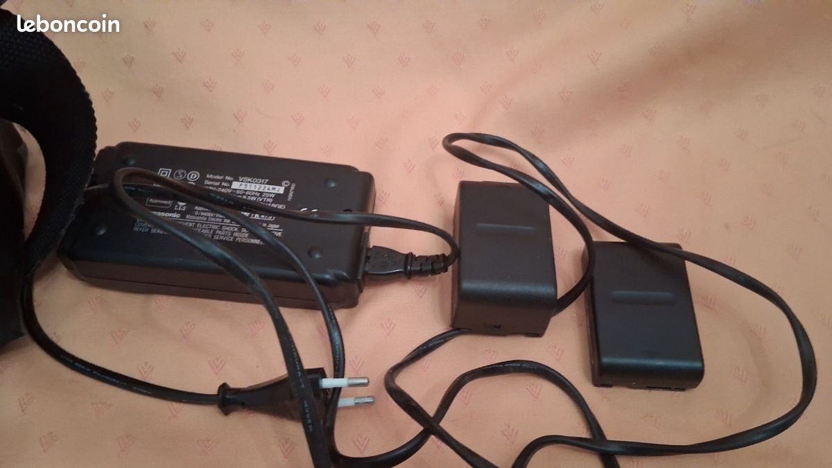 Caméscope Panasonic NV-A4F – Pour Pièces Ou Réparation – Vintage – Défectueux