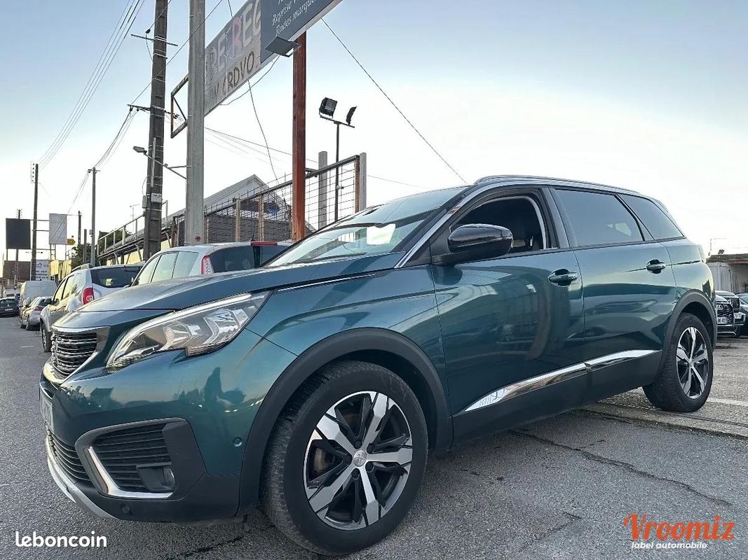 Peugeot 5008 1.2 PURETECH 130CH S&S ALLURE BVM6 (image 1)