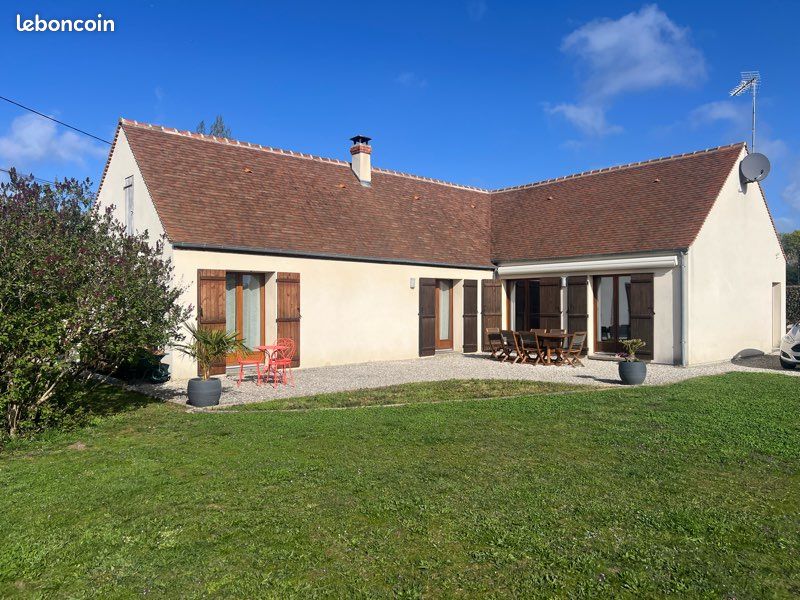 Maison 5 pièces 121 m² · à Neuvy-en-Sullias · 121 m² · 290 000 €