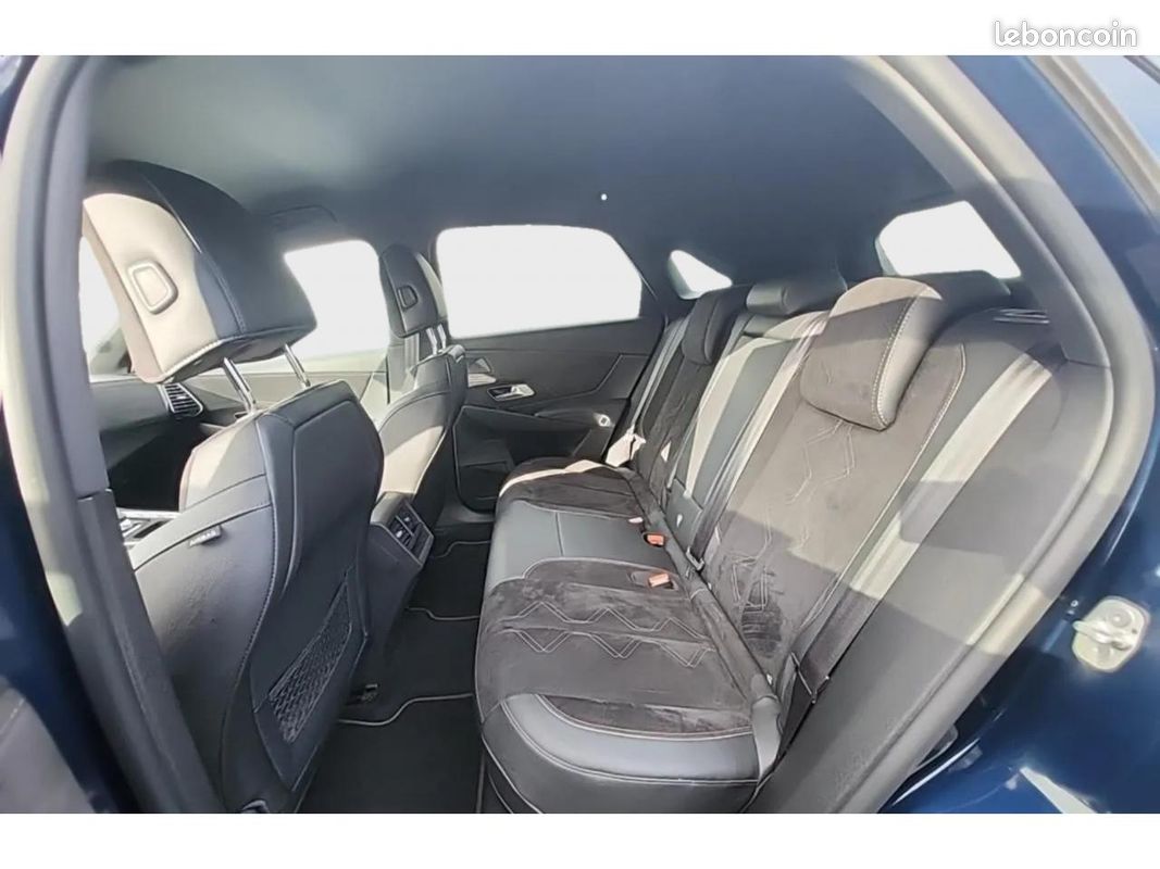DS DS7 CROSSBACK 1.5 BLUEHDI 130CH EAT8 - Performance Line + - 2024 - 21.800 KM (image 7)