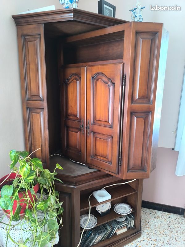 Meuble ancien (image 1)